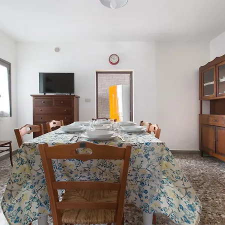 Holiday home Casa Graziella Neviano